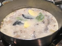 -捞王锅物料理(上海世茂广场店)