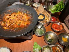 -春熙台韩国料理·章鱼肥牛(西丽店)