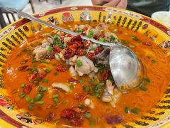 -丹江口渔村·湘味厨房(桃园店)