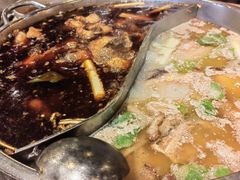 -肖肖酸萝卜鱼火锅(总店)