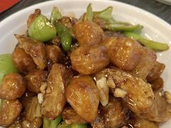 -东北范·金牌肘子·杀猪菜(美乐城店)