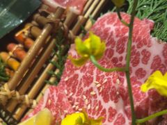 -山川小町·极番烧肉(新地假日广场店)