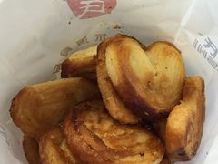 蝴蝶酥-上海哈尔滨食品厂(汇联商厦店)