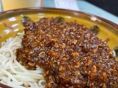 炸酱拌面-食惠里小笼包面馆(越秀店)