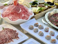 -茅草房·河畔园林火锅