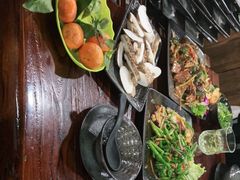 -丽江人家斑鱼火锅(海拉南路店)