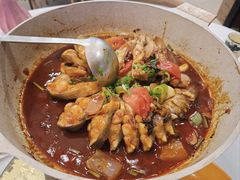 -刘姐啤酒鱼民族演艺餐厅(西街总店)