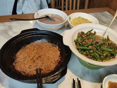 -绿草地·湘菜(酃湖师院店)