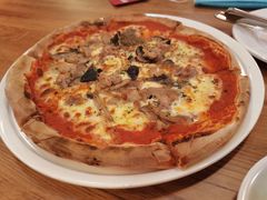 -城市大道红炉披萨烘焙坊