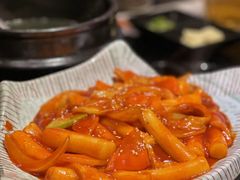 -臻牛烤肉