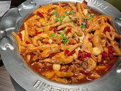 鸡爪煲-胖哥俩肉蟹煲(悦荟广场店)