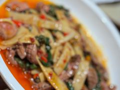 -川堂风·跷脚牛肉·乐山爆炒(宝山日月光店)