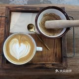 旧小区中的咖啡店