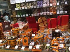 零售区-VENCHI 闻绮(北京国贸商城店)