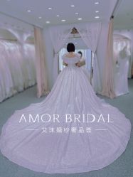 -AMOR艾沫婚纱奢品荟(设计师勒泰店)