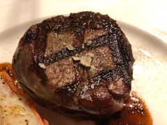 -恰餐厅及酒吧 CHAR Bar & Grill (北京丽都皇冠假日店)