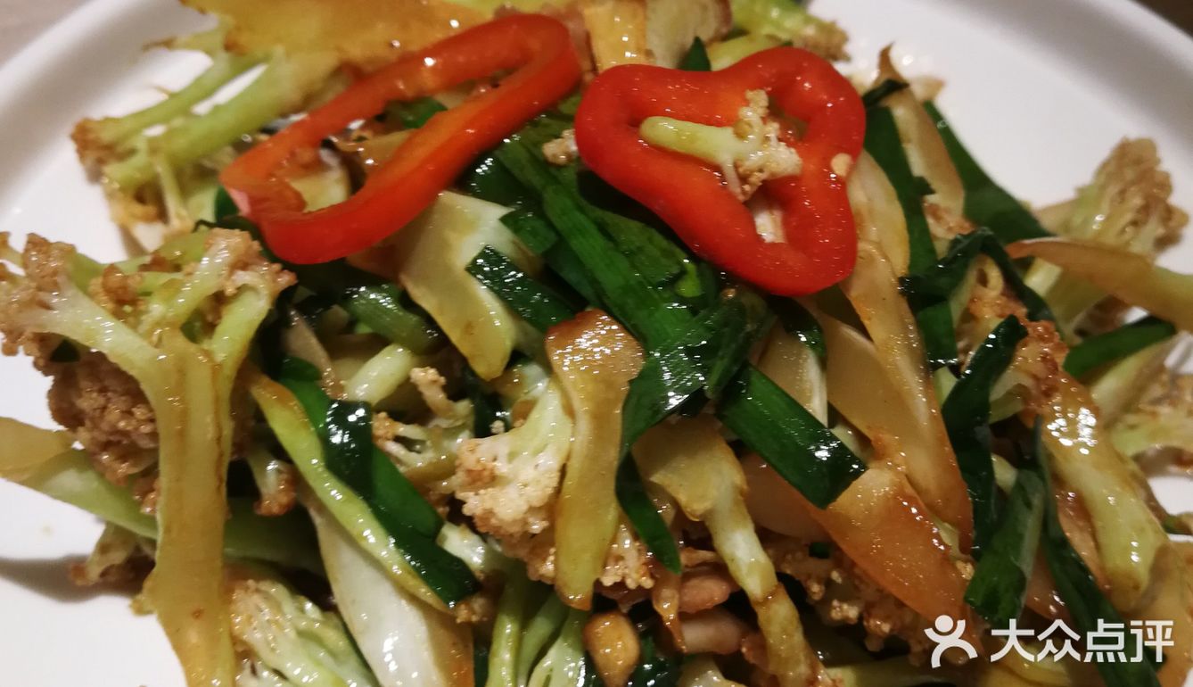 黑椒小牛肉蒜香浓郁,对不爱吃蒜的人来说要注意一下