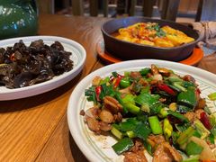 -云海肴·汽锅鸡·云南菜(天山百盛优客店)