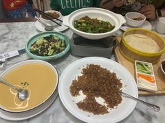 -小菜园新徽菜(宜兴八佰伴店)