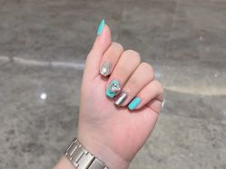 -UGIRL有个美甲