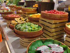 -享遇.锅姥姥牛排海鲜自助(小寨店)