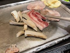 -犟牛家·榴莲烤肉(五棵松店)