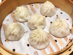 鲜肉小笼-苏小柳手工点心(人民广场分院)