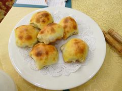 烤包子-巴扎美食·新疆菜·西域歌舞表演餐厅(新疆大厦店)