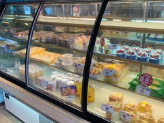 面包甜点陈列柜-味多美蛋糕(亚非大厦店)