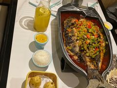-江边城外烤全鱼(龙德广场店)