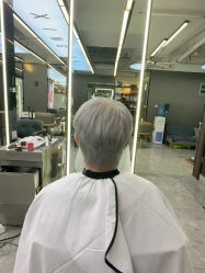 -藤野造型烫发染发