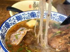 -叶新小吃店(来凤小区总店)
