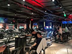 -威尔仕健身会所(古北1699店)