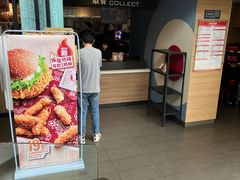 -麦当劳(乳山路店)