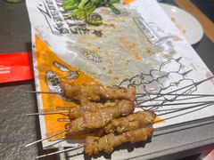 -三兄弟灰太狼烧烤.龙虾烤鱼(上海交大店)