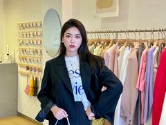 -nana showroom娜娜家服装店