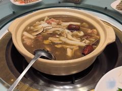 -天宜隆蘑菇宴火锅(石景山旗舰店)