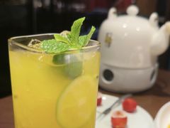 -映水芙蓉(长宁来福士店)