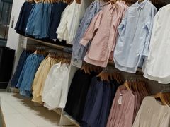 -优衣库(北京万柳华联购物中心店)