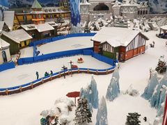 -长沙湘江冰雪世界