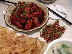 盱眙朱大龙虾城(新街口店)-香满锅老北京羊蝎子火锅·家常菜(新街口店)