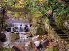 -藏龙百瀑风景区