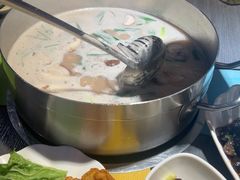 -四季喧黔味豆米火锅(万达广场店)
