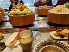 -龍歌自助小火锅(市北CBD万达店)
