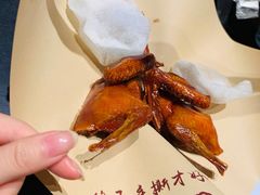 -鸽子侯·家宴·平价海鲜(市图书馆店)