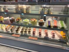 面包甜点陈列柜-BreadTalk面包新语·烘焙蛋糕(海珠丽影广场店)