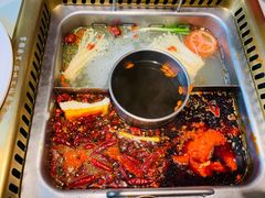 -雾都渣渣火锅(南城智汇城店)
