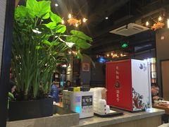 -渝是乎川渝小炒(新世界百货望京店)