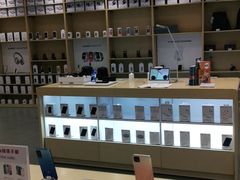 -华为授权体验店(中山公园来福士)