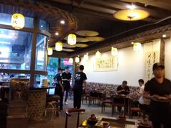 大堂-江湖一盏灯·滇味卤烤(普惠园店)